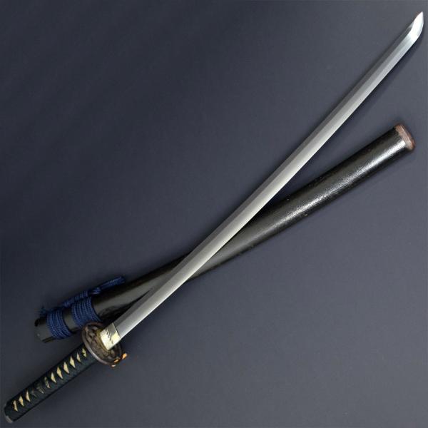 2_blade_in_kosirae_kanabo.jpg